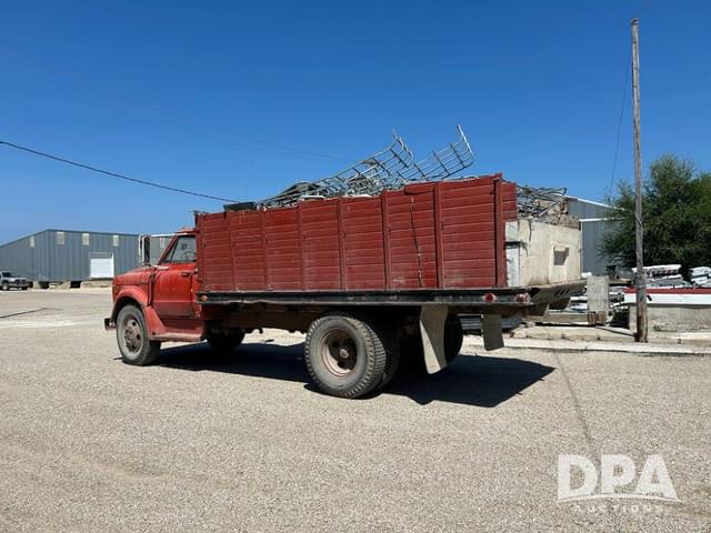 Image of Chevrolet C50 equipment image 4