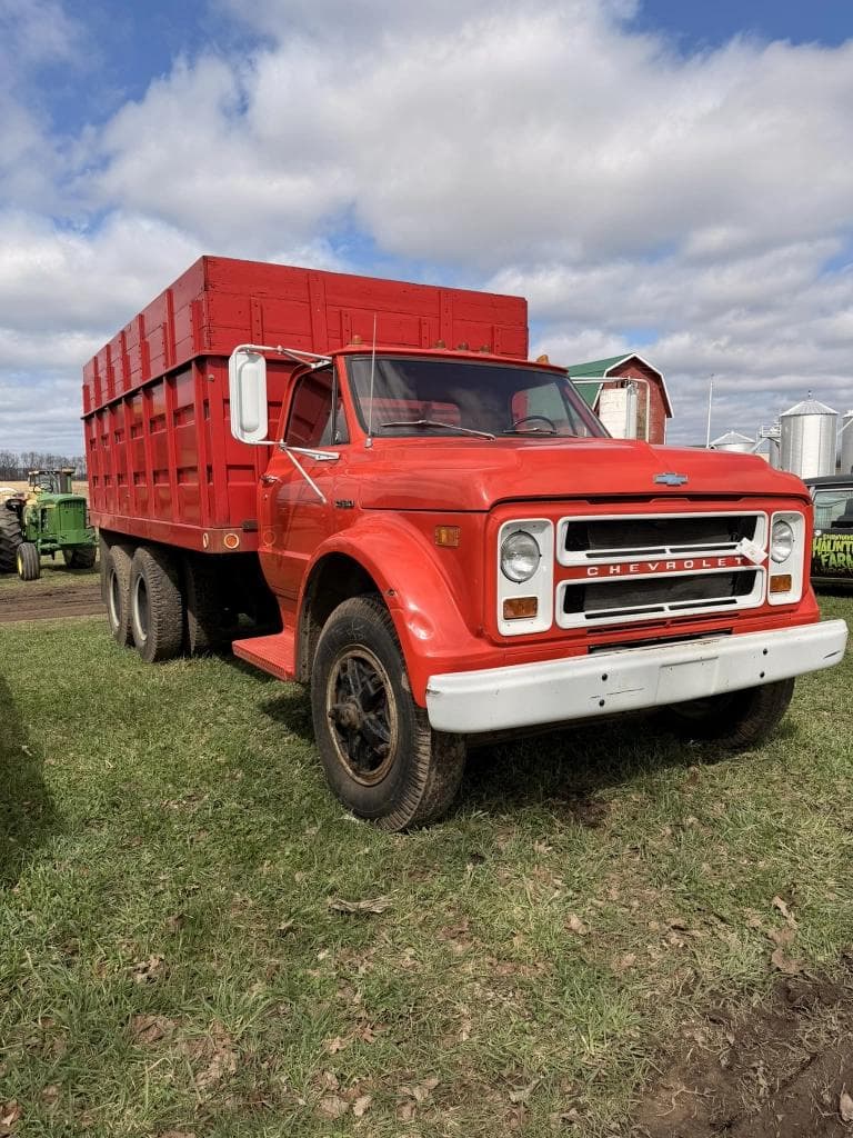 Image of Chevrolet C60 Primary image