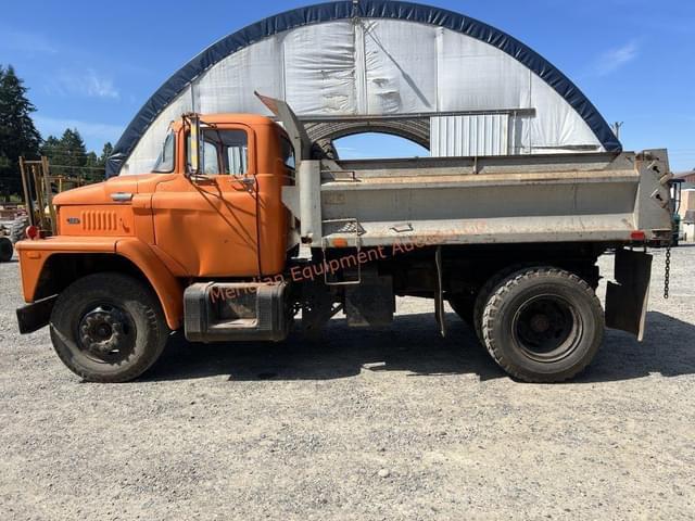 Image of Dodge 700 equipment image 1