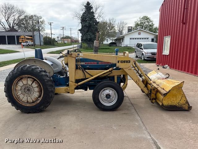 Image of Ford 3000 equipment image 3