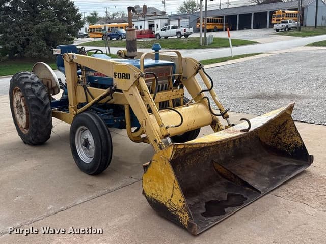 Image of Ford 3000 equipment image 2