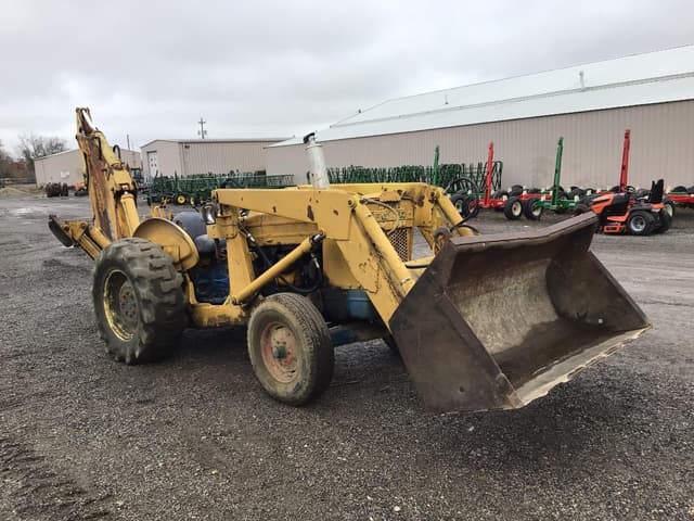 Image of Ford 4500 equipment image 2