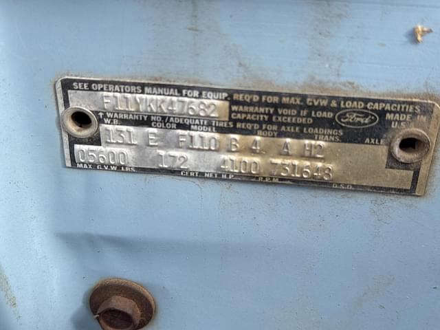 Image of Ford F-100 equipment image 3