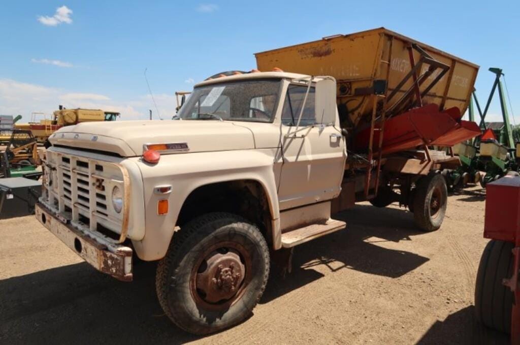 Main image Ford F600