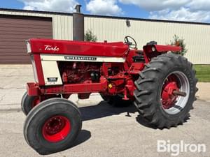 1975 International Harvester 1566 Image