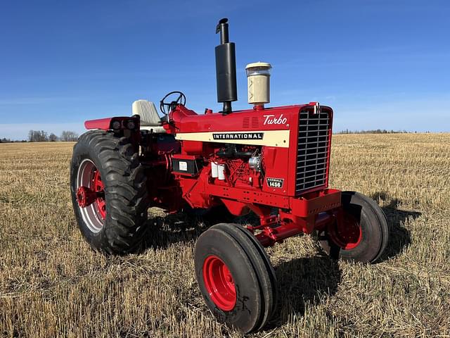 Image of International Harvester 1456 equipment image 3