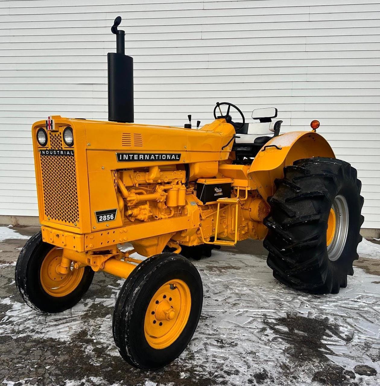 1971 International Harvester 2856 Equipment Image0