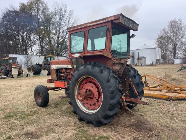 Image of International Harvester 856 equipment image 3