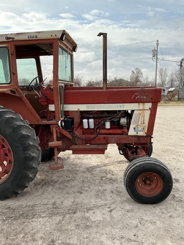 Image of International Harvester 966 equipment image 3