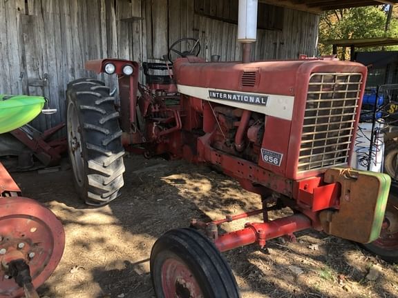 Main image International Harvester 656
