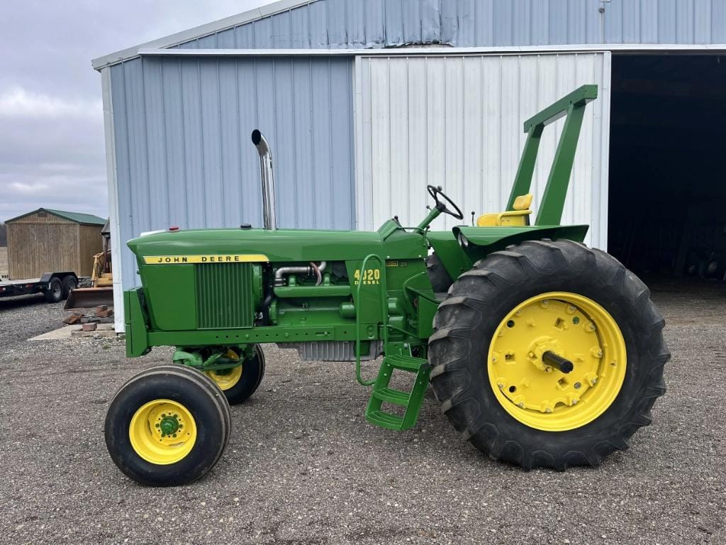 Main image John Deere 4020