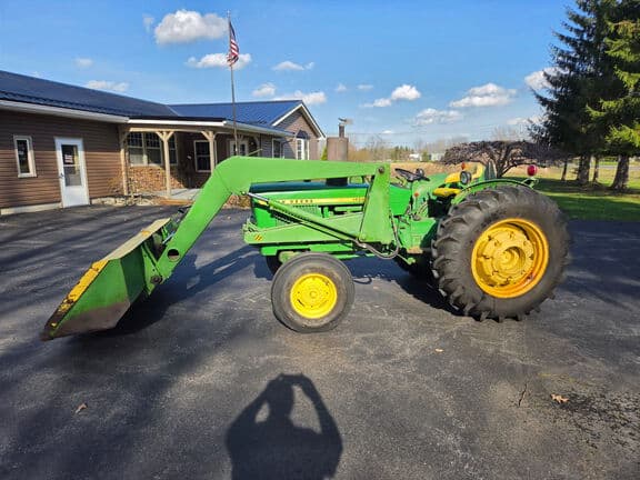 Image of John Deere 1020 equipment image 1