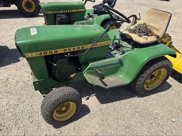 Image of John Deere 110 equipment image 4