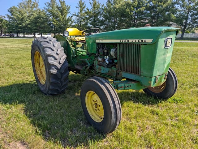 Image of John Deere 1520 equipment image 2