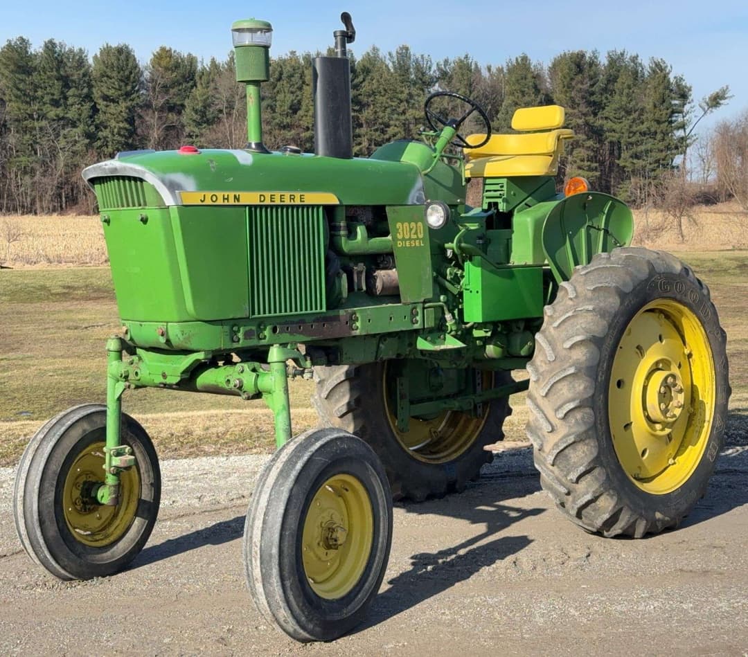 Image of John Deere 3020 Primary image