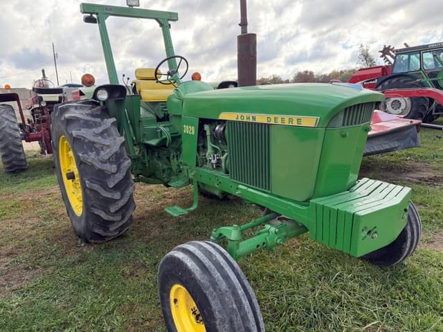 Image of John Deere 3020 equipment image 2