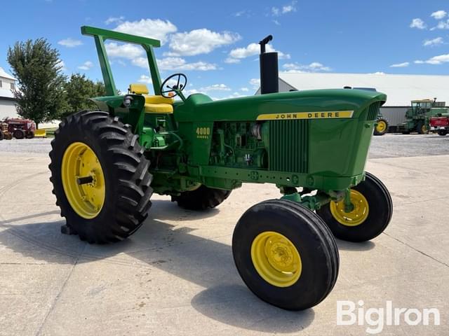 Image of John Deere 4000 equipment image 2