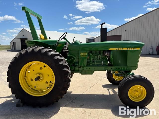 Image of John Deere 4000 equipment image 3