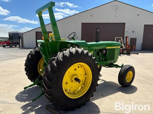 Image of John Deere 4000 equipment image 4