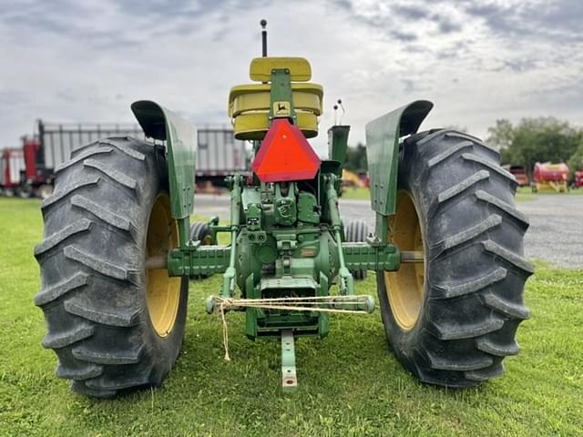 Image of John Deere 4000 equipment image 4