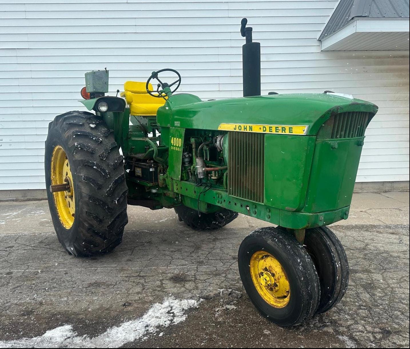 1971 John Deere 4000 Equipment Image0