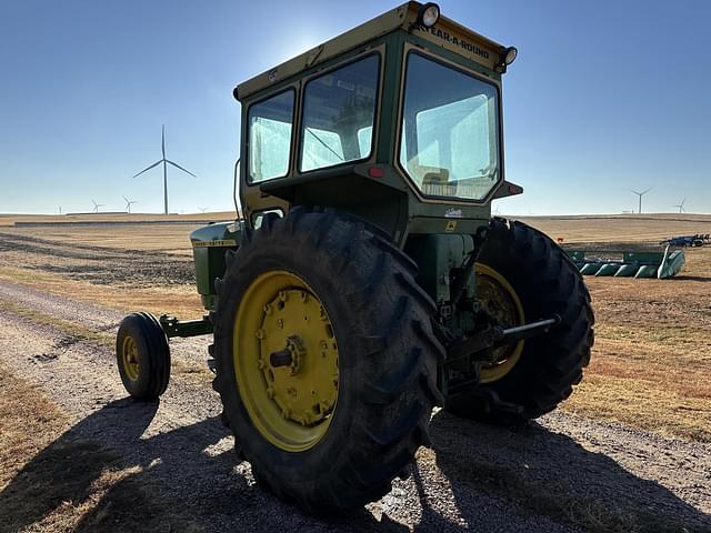 Image of John Deere 4020 equipment image 4