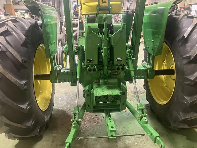 Image of John Deere 4020 equipment image 3