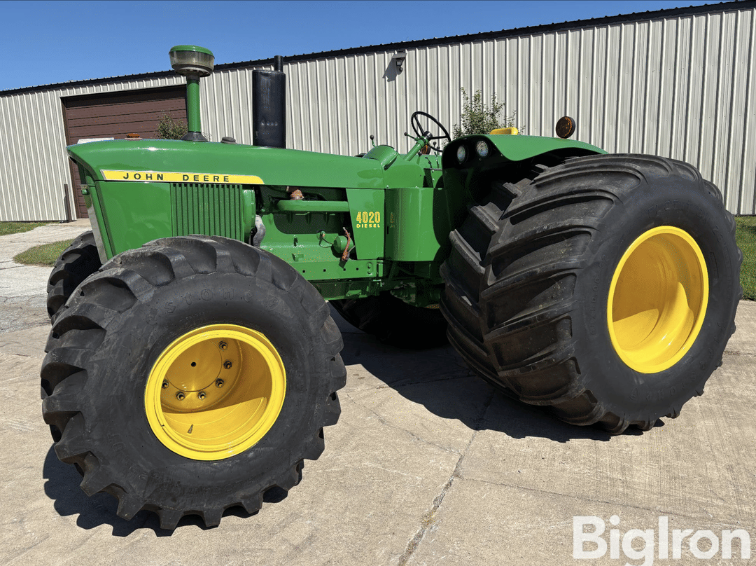 Image of John Deere 4020 Primary image
