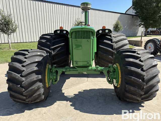 Image of John Deere 4020 equipment image 1