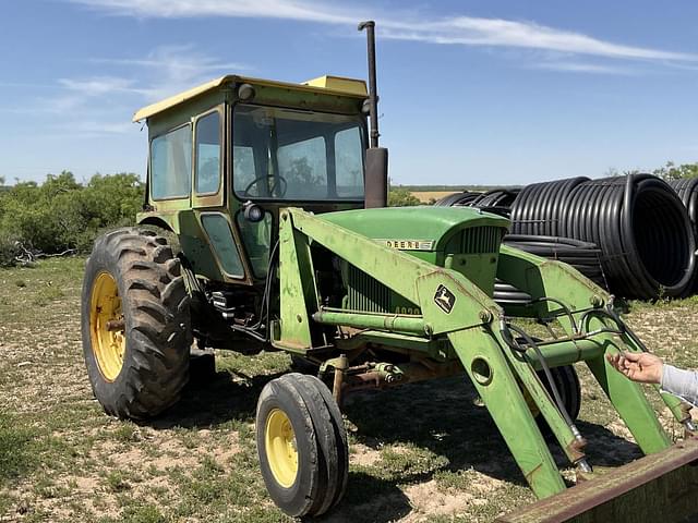 Image of John Deere 4020 equipment image 2