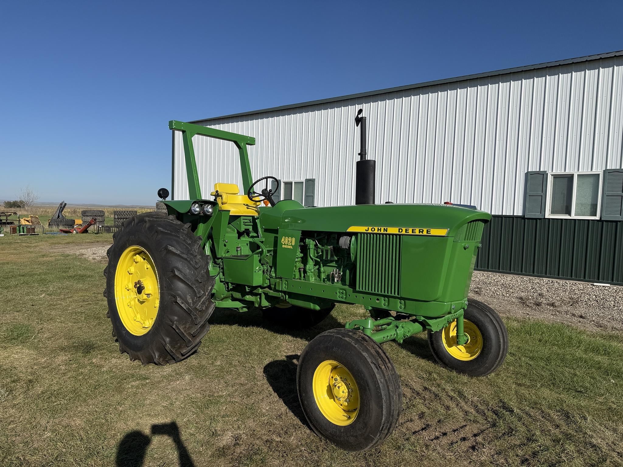 1971 John Deere 4020 Equipment Image0