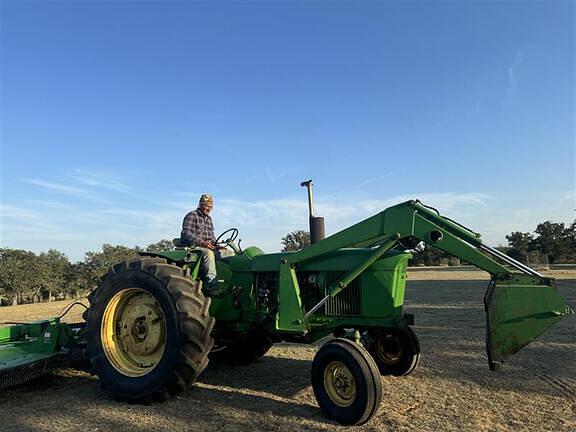 Image of John Deere 4020 equipment image 4