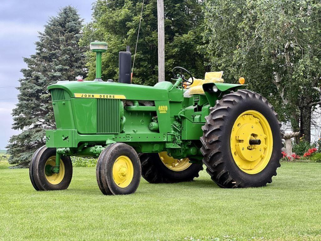 Image of John Deere 4020 Primary image