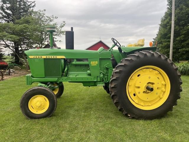 Image of John Deere 4020 equipment image 2