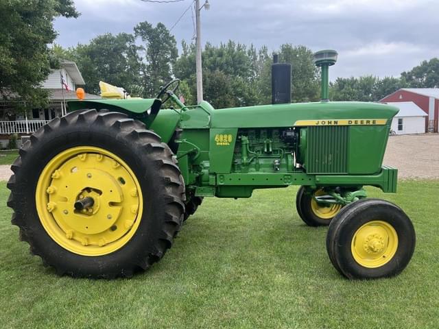 Image of John Deere 4020 equipment image 4