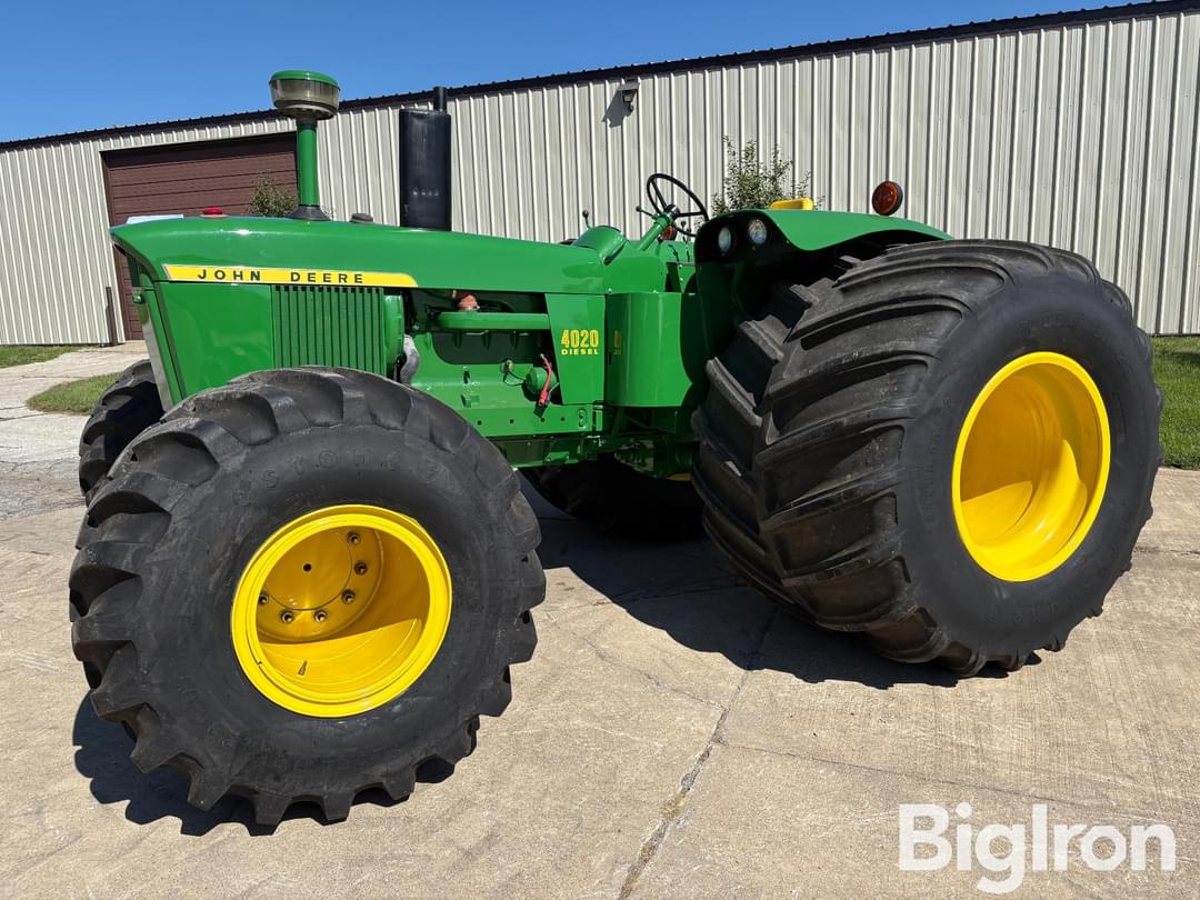 Image of John Deere 4020 Primary image