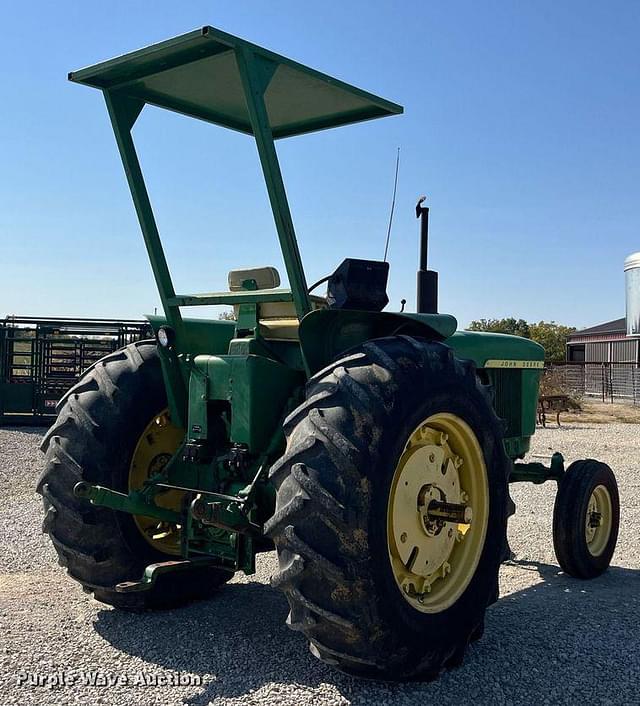 Image of John Deere 4020 equipment image 4