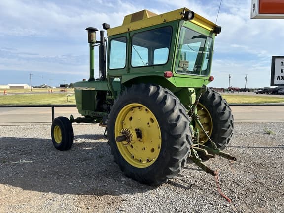 Image of John Deere 4320 equipment image 2