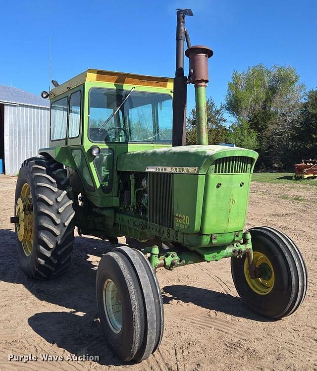 Image of John Deere 4320 equipment image 2
