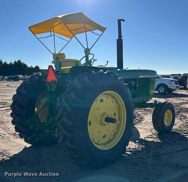 Image of John Deere 4320 equipment image 4