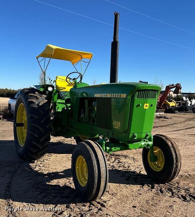 Image of John Deere 4320 equipment image 2