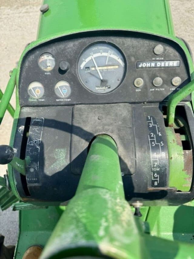 Image of John Deere 4620 equipment image 4