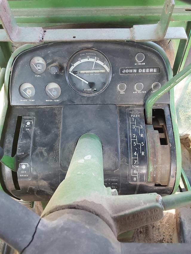 Image of John Deere 4620 equipment image 4