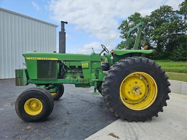 Image of John Deere 4620 equipment image 1
