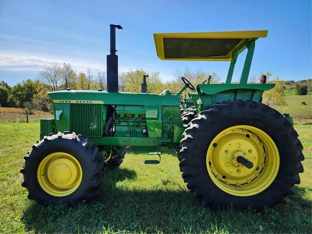 Image of John Deere 4620 equipment image 2