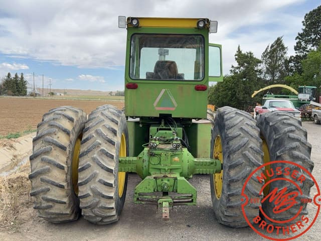 Image of John Deere 7020 equipment image 2