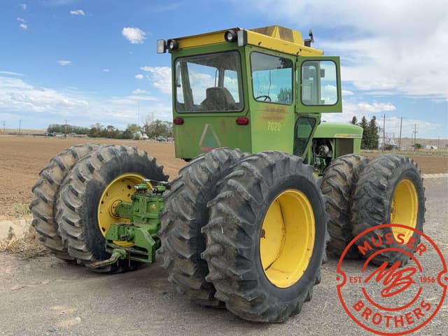 Image of John Deere 7020 equipment image 3