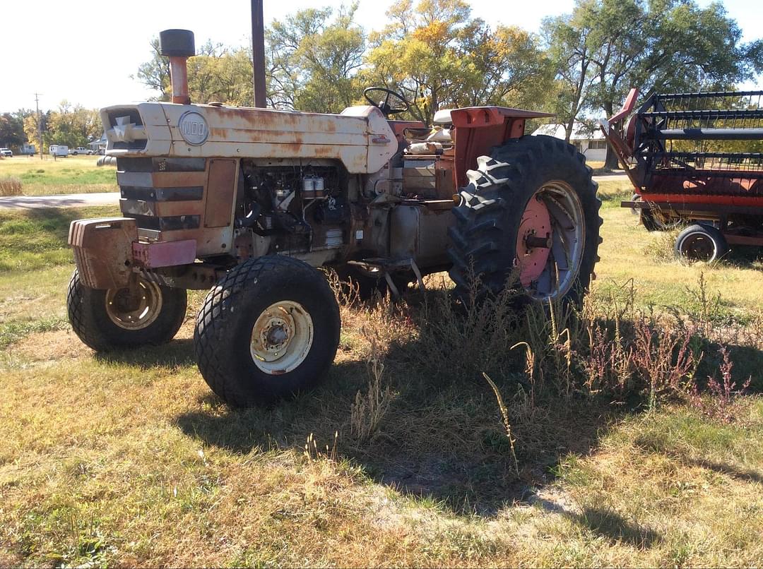 Image of Massey Ferguson 1100 Primary image