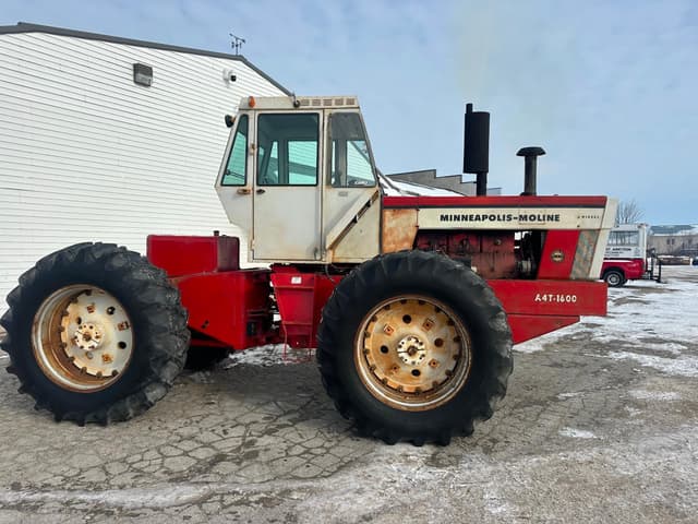 Image of Minneapolis-Moline A4T-1600 equipment image 1