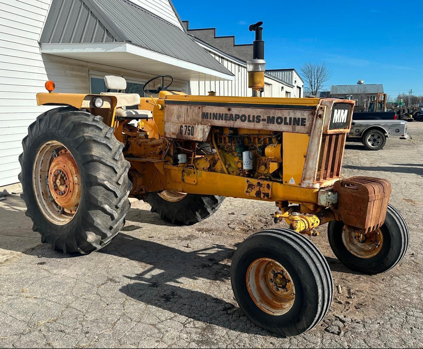 1971 Minneapolis-Moline G750 Equipment Image0